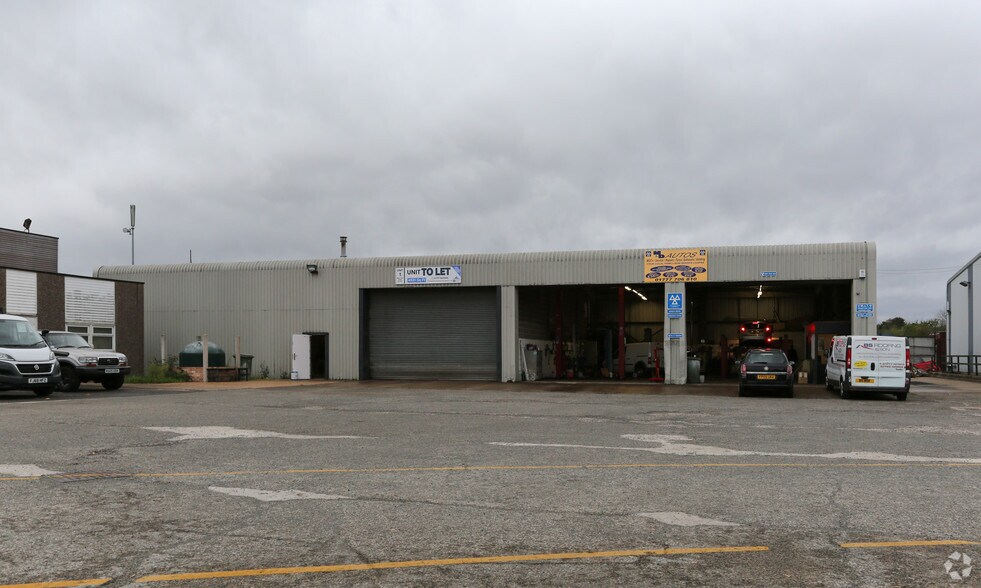 West Carr Rd, Retford à louer - Photo de l’immeuble – Image 3 sur 3