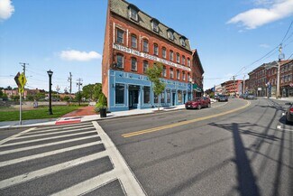 Plus de détails pour 23-27 W Main St, Middletown, NY - Local commercial à louer