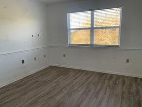 2061 Englewood Rd, Englewood, FL à vendre Photo intérieure– Image 2 sur 8