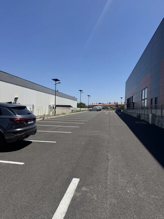 Plus de détails pour 1095 Boulevard Denis Papin, Carcassonne - Local commercial à louer