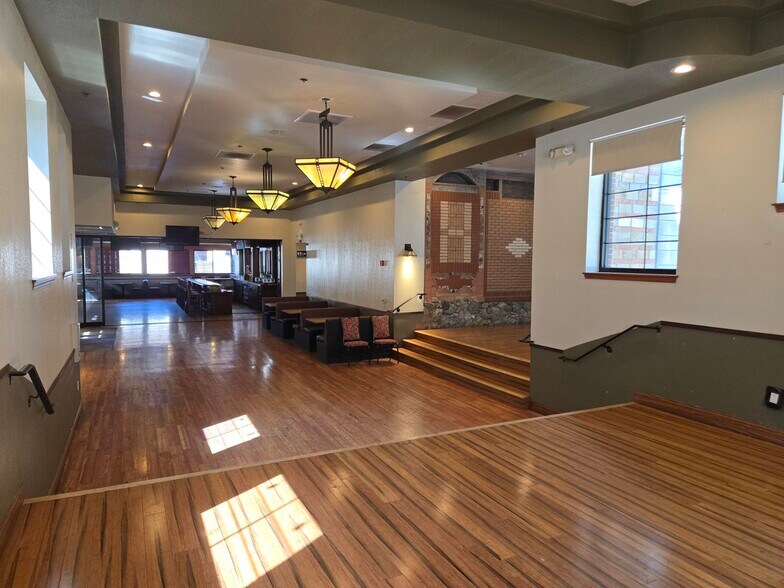 1848 Portola Ave, Livermore, CA à louer - Photo de l’immeuble – Image 1 sur 7