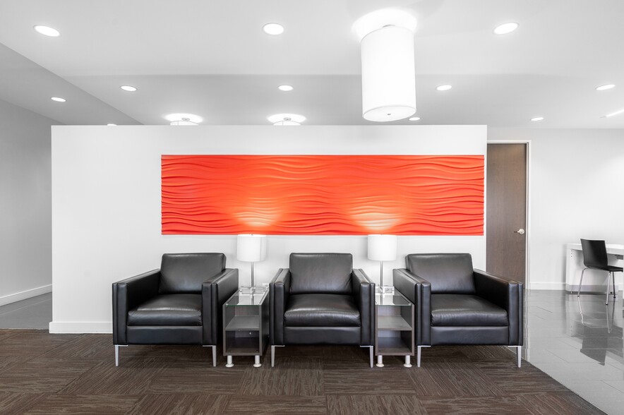 4208 Six Forks Rd, Raleigh, NC à louer - Photo intérieure – Image 2 sur 16