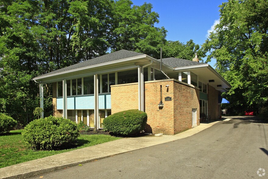 1100 Mentor Ave, Painesville, OH à vendre - Photo de l’immeuble – Image 2 sur 7