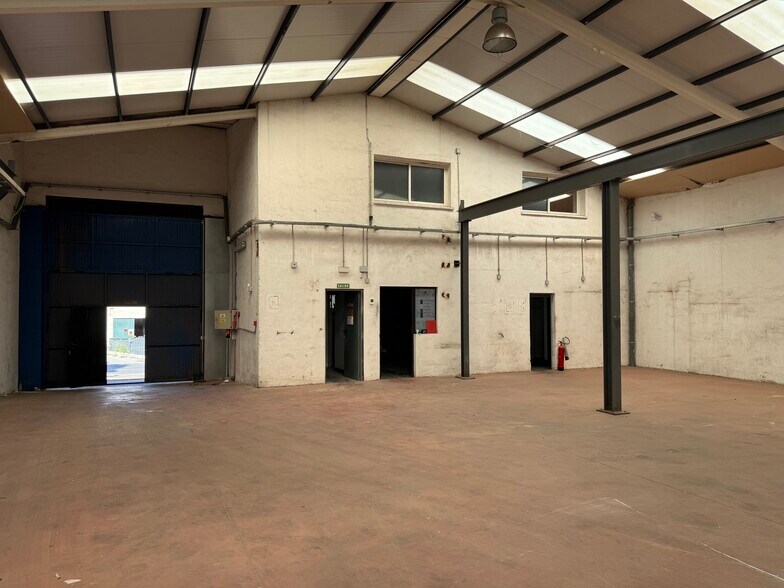 Industriel/Logistique dans Arganda del Rey, Madrid à louer - Photo de l’immeuble – Image 3 sur 5