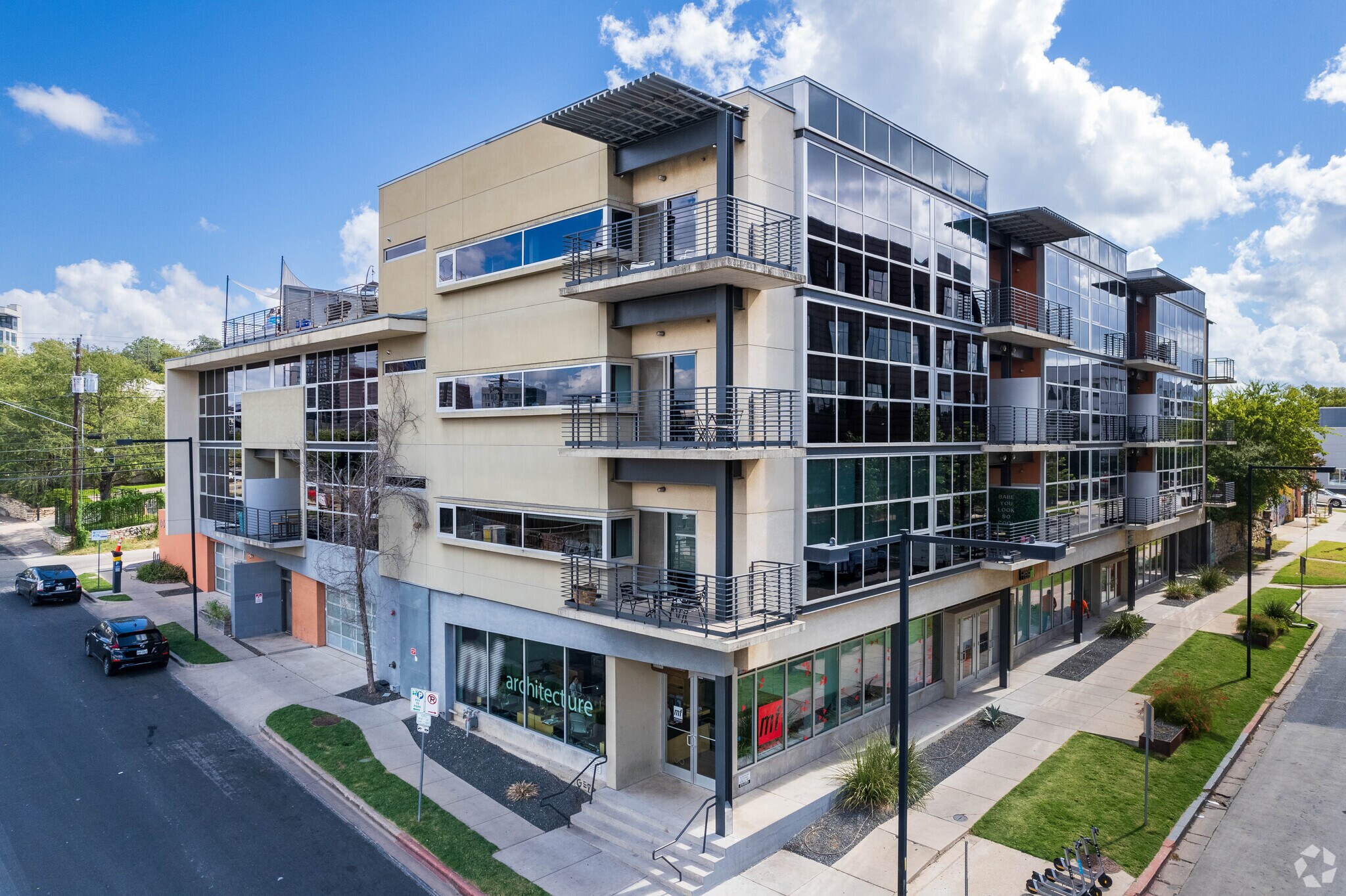900 E 6th St, Austin, TX à louer Photo principale– Image 1 sur 9