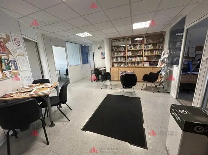 Bureau dans Dijon à louer - Photo de l’immeuble – Image 2 sur 5