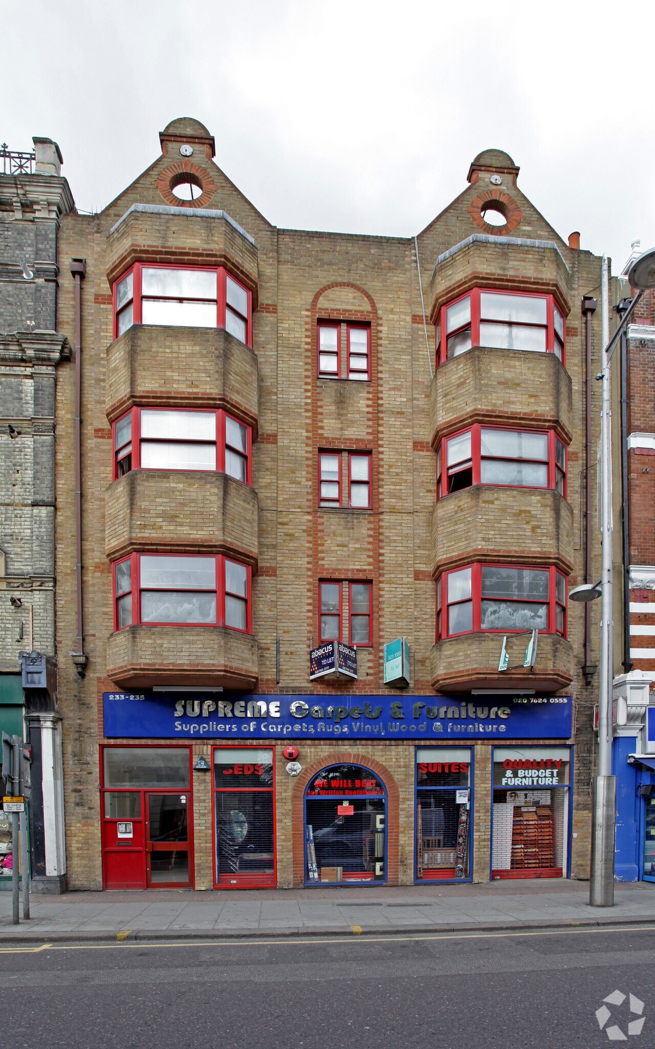 233-235 Kilburn High Rd, Londres à vendre Photo principale– Image 1 sur 6