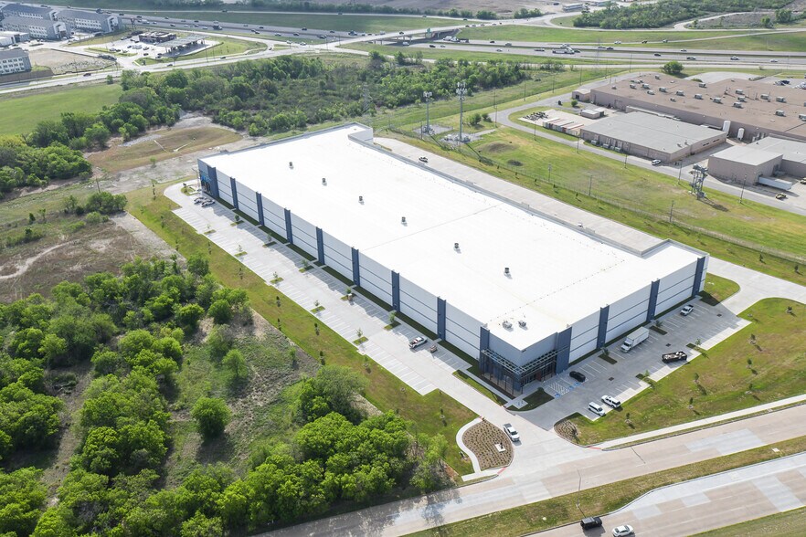 4900 Marine Creek Pkwy Pky, Fort Worth, TX à louer - Photo de l’immeuble – Image 3 sur 6