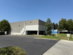 4450 Dupont Ct, Ventura, CA à louer Photo intérieure– Image 1 sur 4