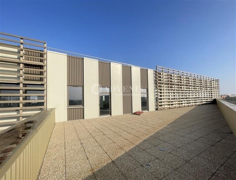 216 Avenue Du Valquiou, Tremblay-en-France à vendre - Photo de l’immeuble – Image 1 sur 10