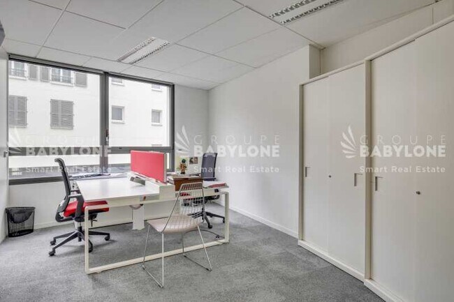 Plus de détails pour Bureau à louer