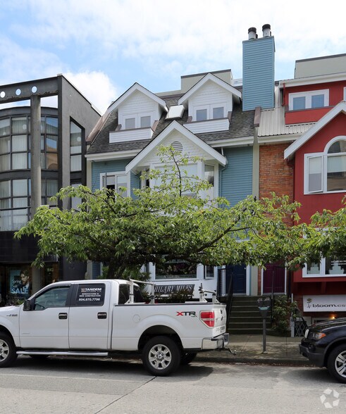 1854 W 1st Ave, Vancouver, BC à vendre - Photo de l’immeuble – Image 2 sur 4