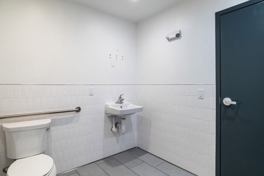 1831-1849 Divisadero St, San Francisco, CA à louer - Photo de l’immeuble – Image 2 sur 9