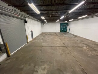 Plus de détails pour 528 S Military Hwy, Virginia Beach, VA - Industriel/Logistique à louer