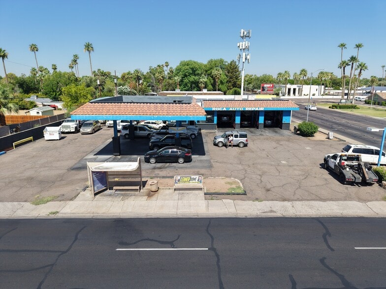 701 W Bethany Home Rd, Phoenix, AZ à vendre - Photo de l’immeuble – Image 1 sur 7