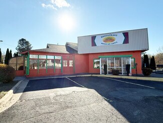Plus de détails pour 7843 North Point Blvd, Winston-Salem, NC - Local commercial à vendre