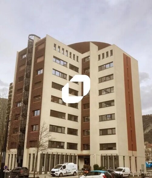 Bureau dans Grenoble à vendre - Photo de l’immeuble – Image 1 sur 8