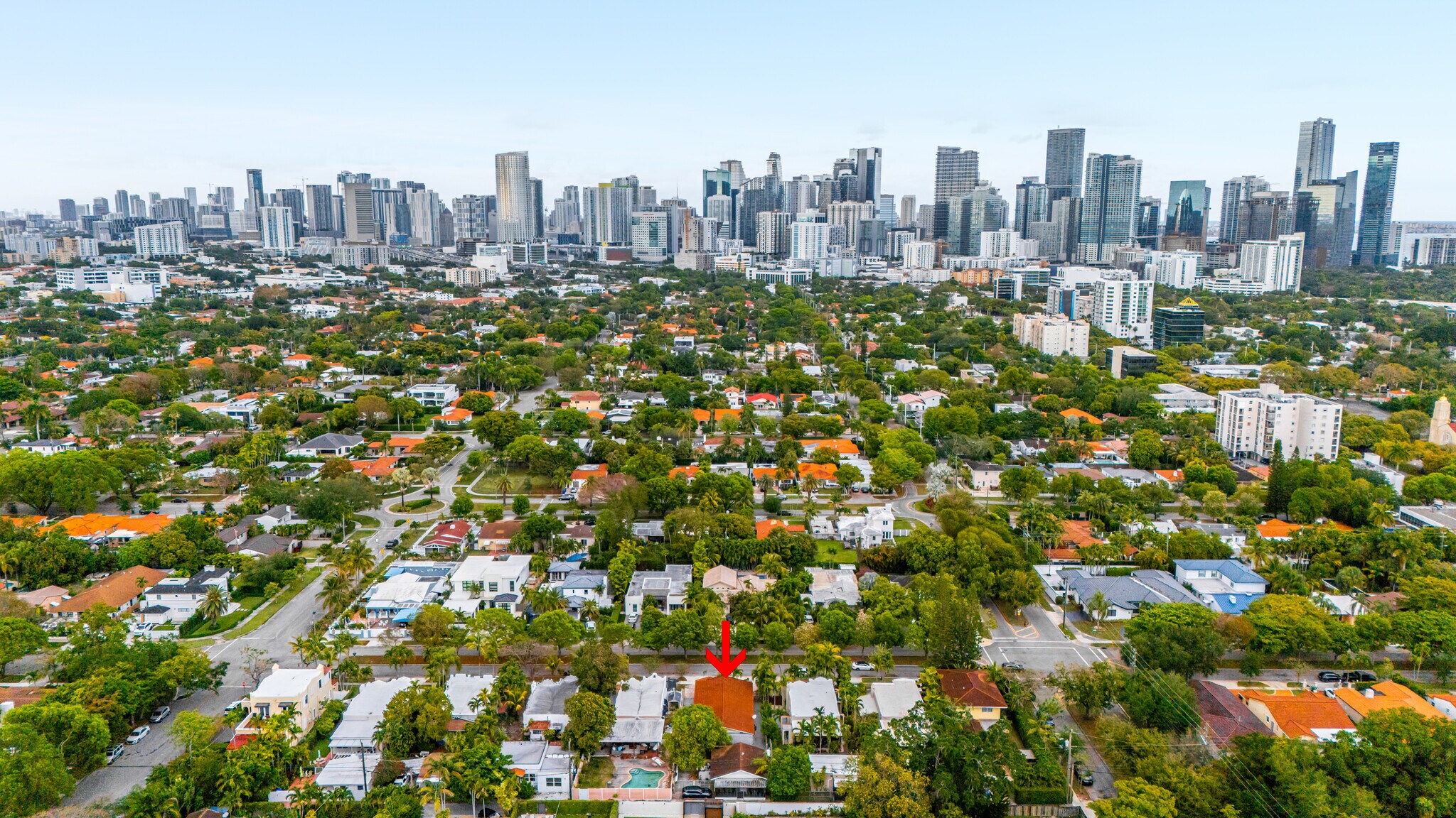 426 SW 26th Rd, Miami, FL à vendre Photo de l’immeuble– Image 1 sur 21