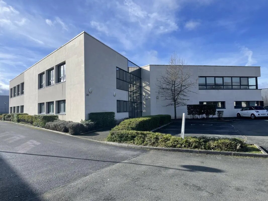Bureau dans Évreux à louer Photo de l’immeuble– Image 1 sur 8