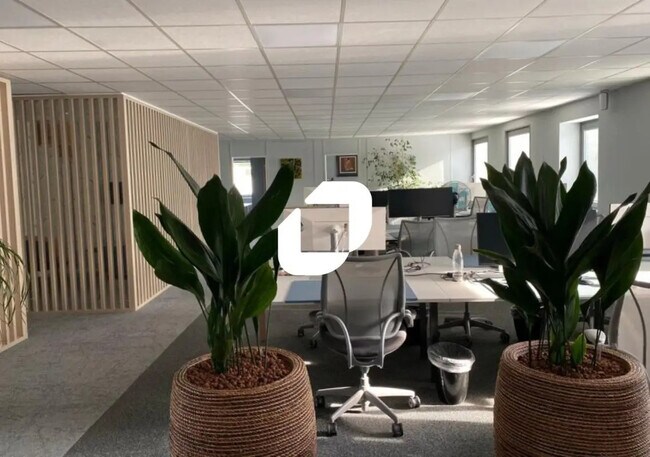 Plus de détails pour 45 1 Avenue De Flandre, Wasquehal - Bureau à louer