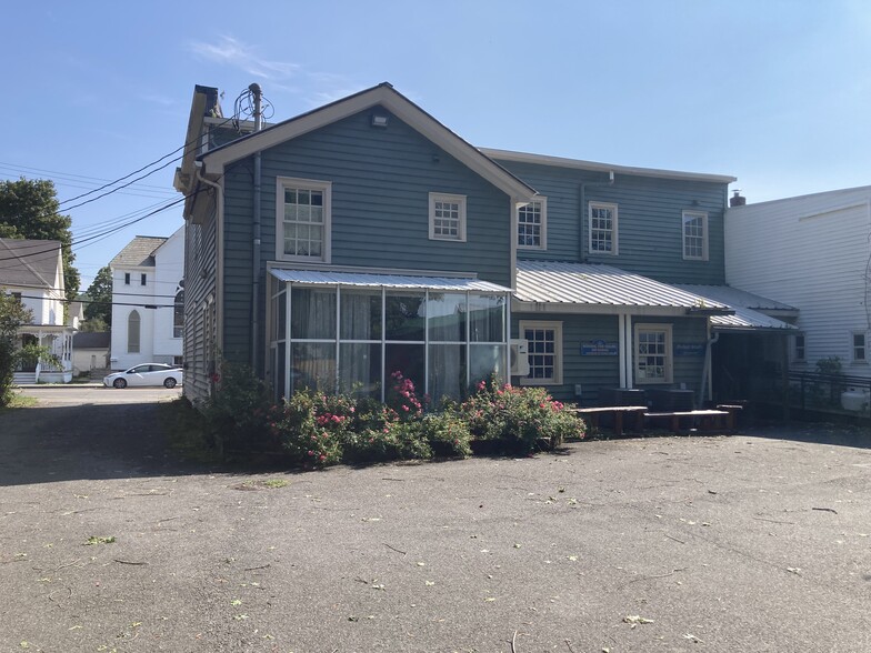 28 Park Row, Chatham, NY à louer - Photo de l’immeuble – Image 2 sur 6