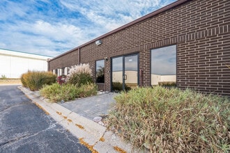 455 Kehoe Blvd, Carol Stream, IL à louer Photo intérieure– Image 2 sur 3