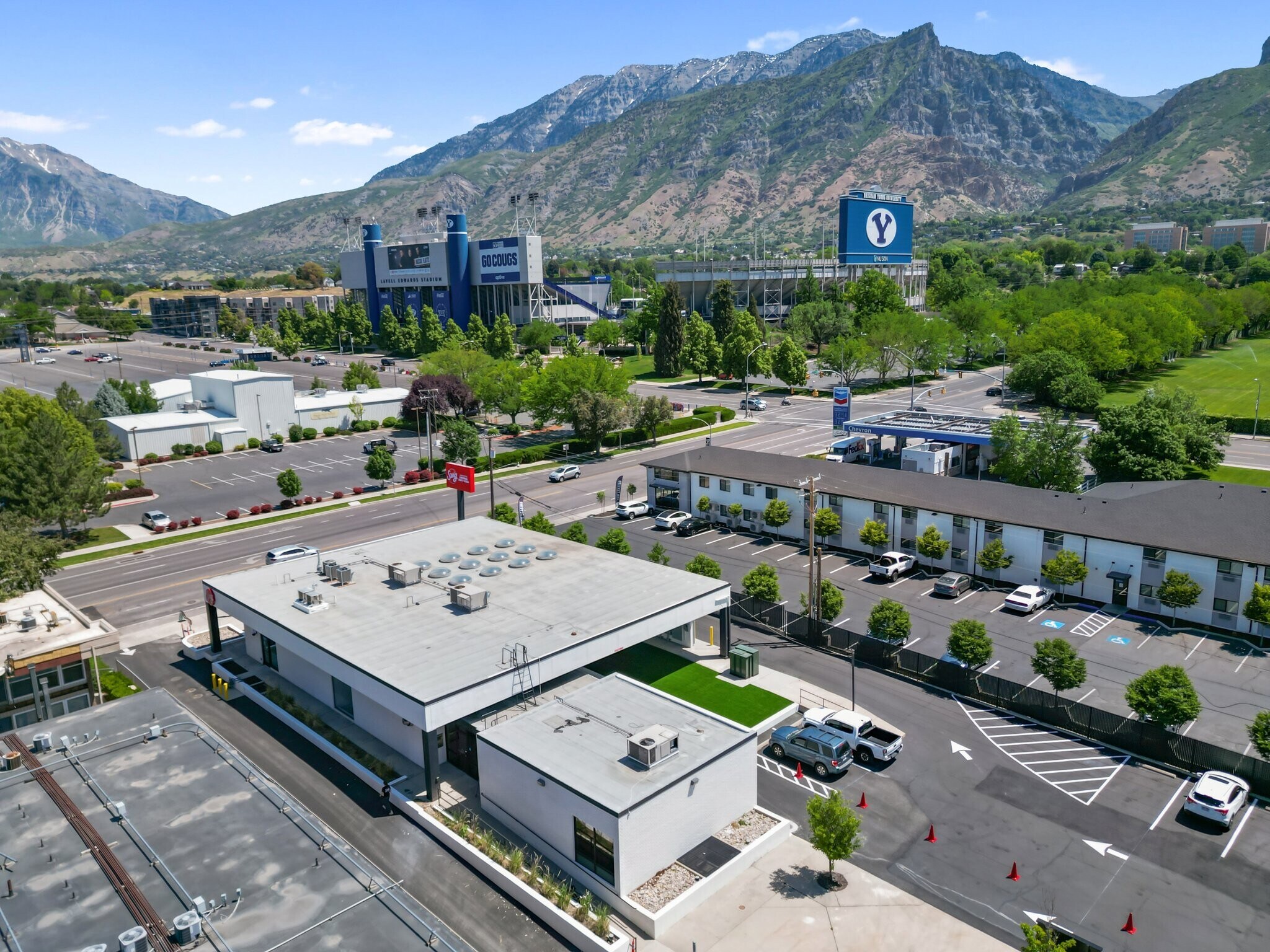 66 E 1650 N, Provo, UT à louer Photo de l’immeuble– Image 1 sur 7