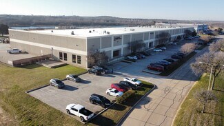 Plus de détails pour 7500-7524 S Jack Newell Blvd, Fort Worth, TX - Industriel/Logistique à louer