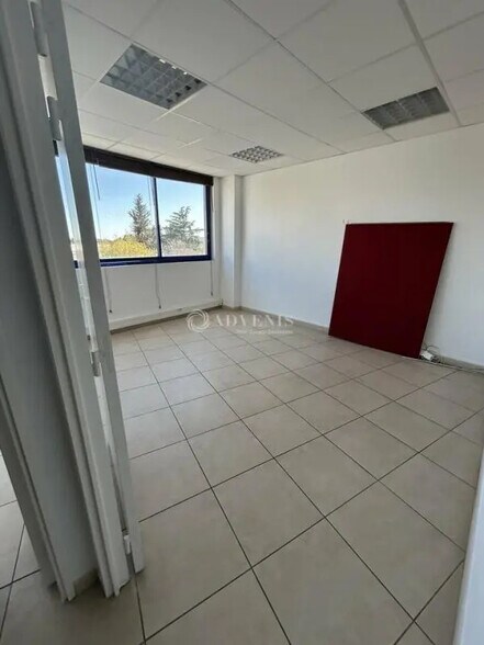 Bureau dans Juvignac à louer - Photo intérieure – Image 3 sur 5