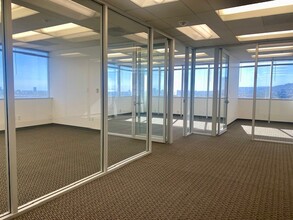 6464 W Sunset, Hollywood, CA à louer Photo intérieure– Image 1 sur 1