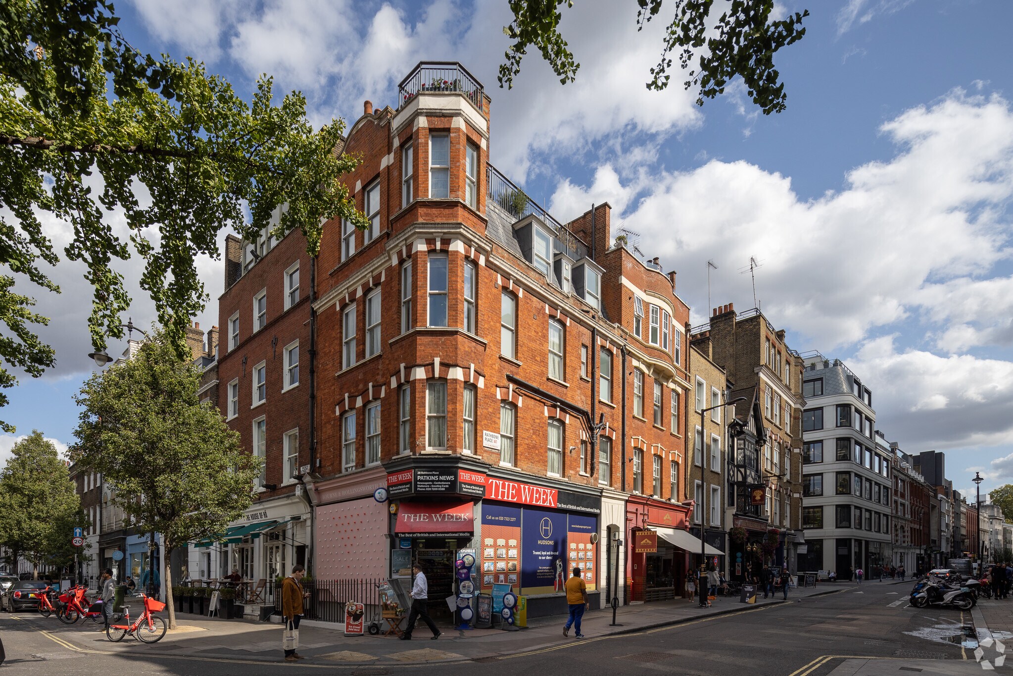 28 Rathbone Pl, Londres à louer Photo principale– Image 1 sur 3