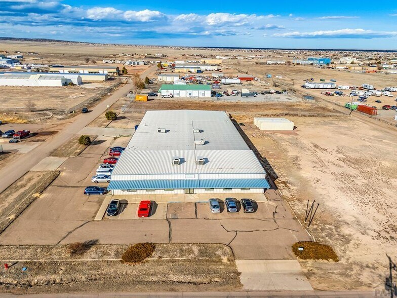 315 E Enterprise Dr, Pueblo, CO à vendre - Photo de l’immeuble – Image 3 sur 25