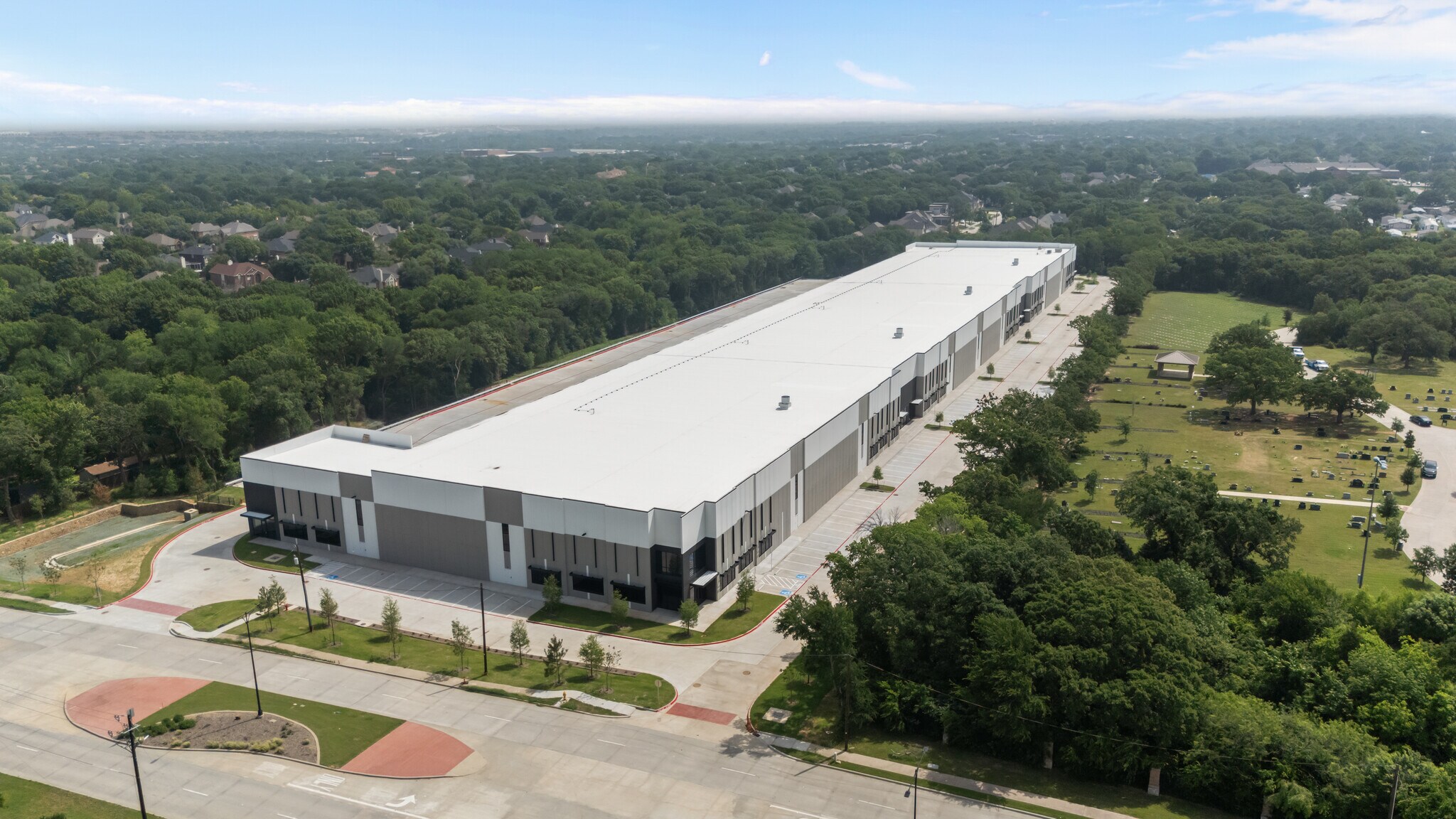 300 N Freeport Pky, Coppell, TX à louer Photo de l’immeuble– Image 1 sur 6