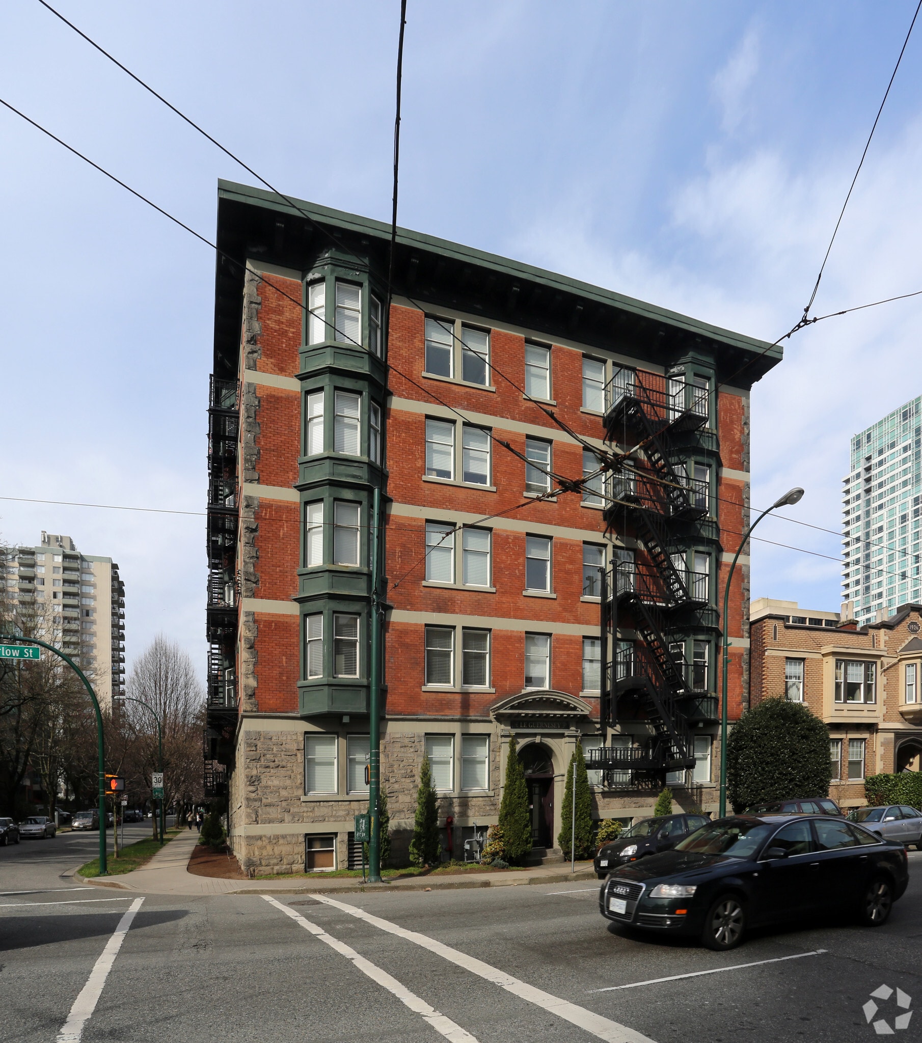 859 Thurlow St, Vancouver, BC à vendre Photo principale– Image 1 sur 4