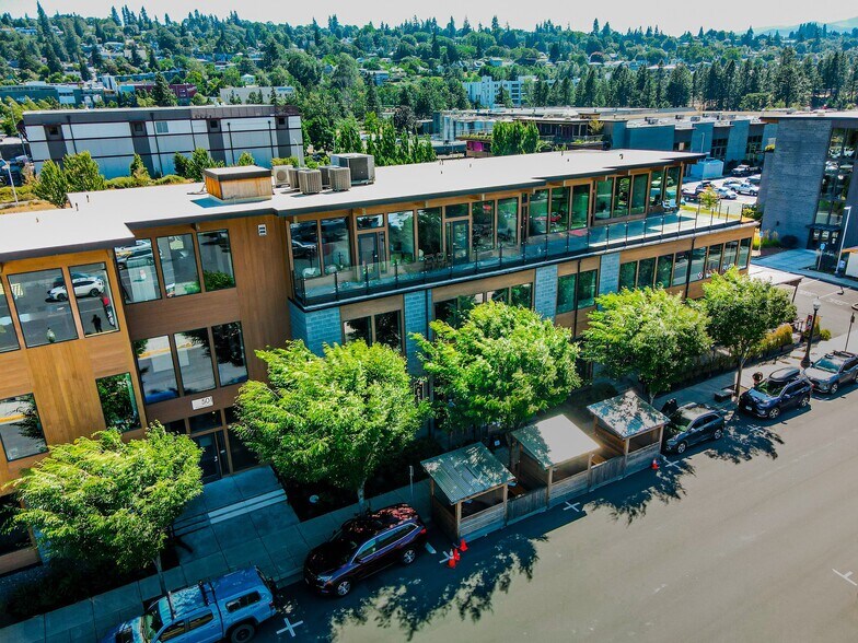 501 Portway Ave, Hood River, OR à louer - Photo de l’immeuble – Image 3 sur 7