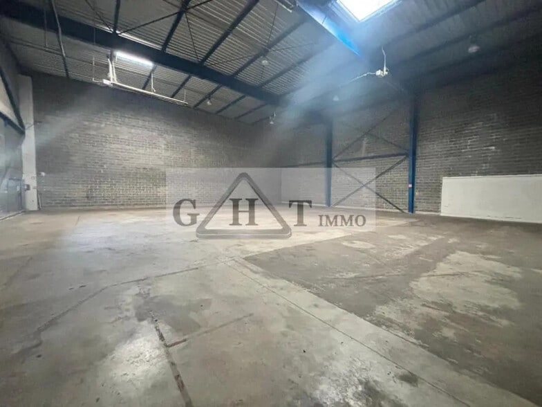 Bureau dans Gennevilliers à louer - Photo intérieure – Image 2 sur 10