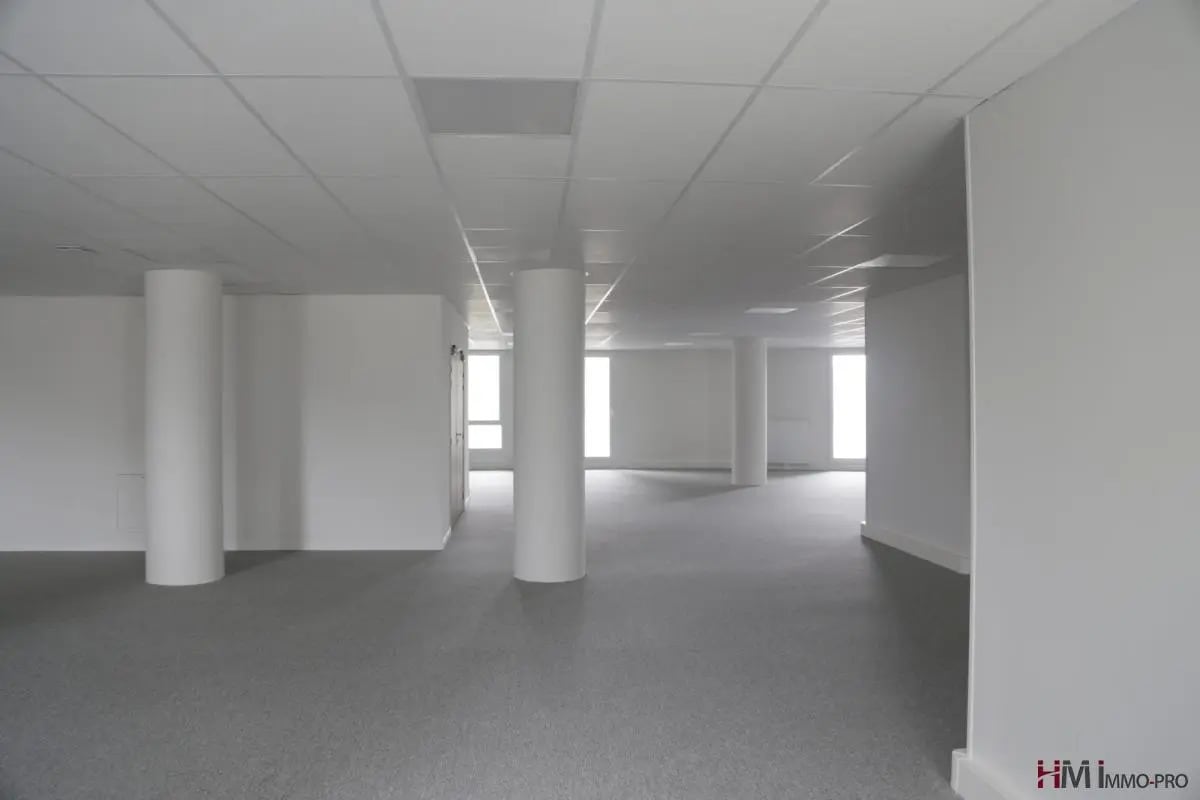 Bureau dans Le Havre à louer Photo de l’immeuble– Image 1 sur 27