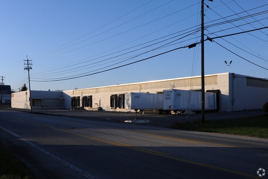 470 St. Johns Church Rd, Camp Hill, PA à louer - Photo de l’immeuble – Image 2 sur 7