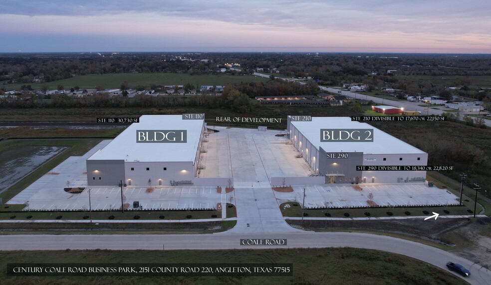 2151 County Road 220, Angleton, TX à louer - Photo de l’immeuble – Image 2 sur 7