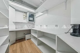 Bureau dans Paris à vendre Photo intérieure– Image 1 sur 6