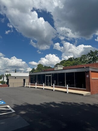 Plus de détails pour 1783 NE Cheshire Bridge Rd, Atlanta, GA - Local commercial à vendre