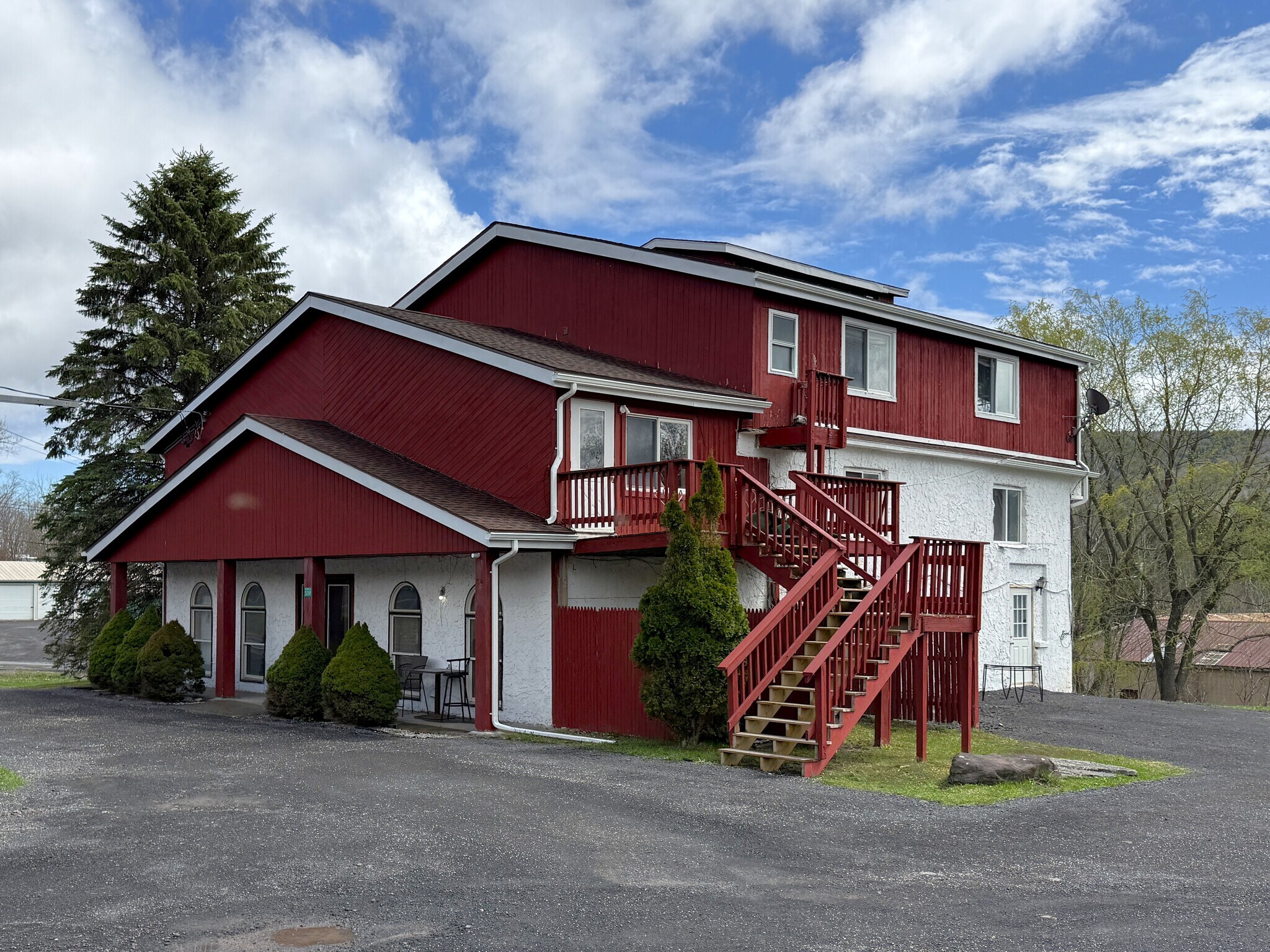 5759 Route 23A, Tannersville, NY à vendre Photo principale– Image 1 sur 45