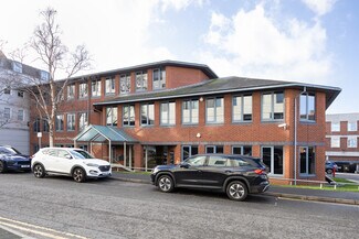 Plus de détails pour College Rd, Guildford - Bureau à louer