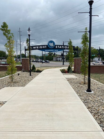 Central Ave, Springboro, OH à louer - Photo de l’immeuble – Image 1 sur 7