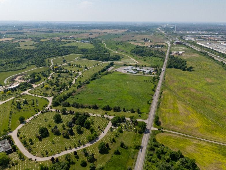 Ninth Line, Oakville, ON à vendre - Aérien – Image 3 sur 42