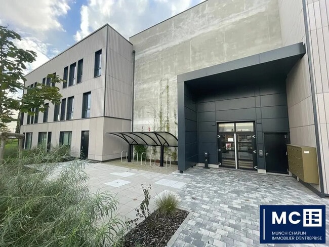 Plus de détails pour Bureau à louer