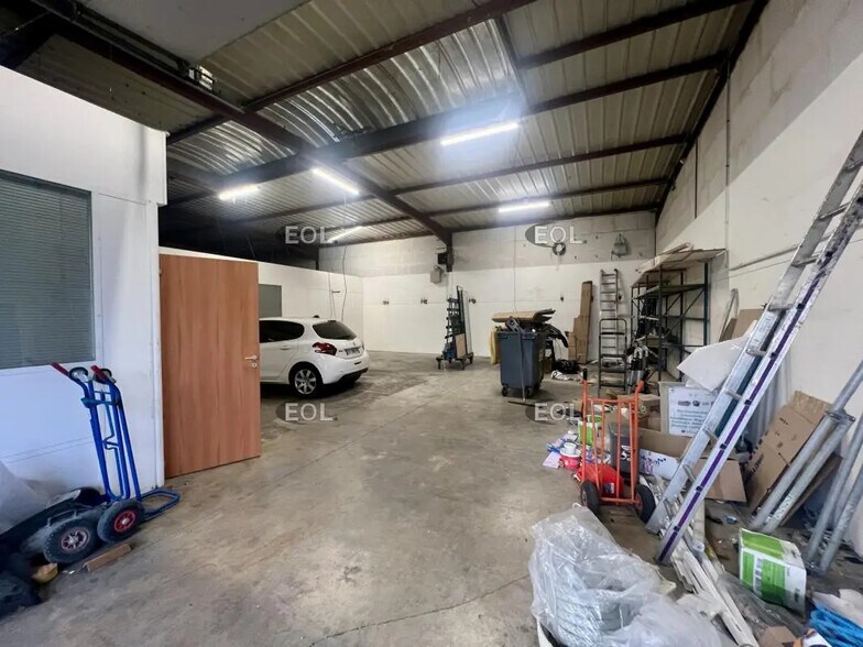 Local d’activités dans Le Blanc-Mesnil à louer - Photo intérieure – Image 3 sur 4