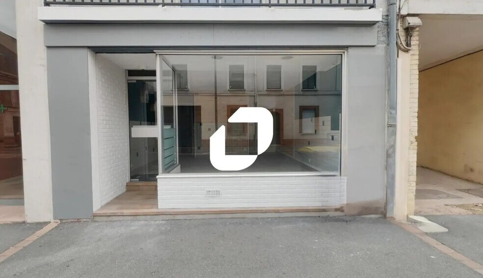 77 Avenue Jean Jaurès, Reims à louer - Photo de l’immeuble – Image 2 sur 4