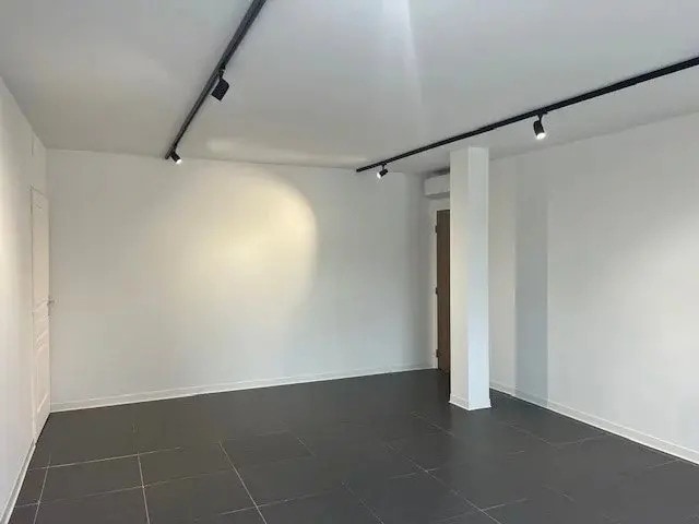 Bureau dans Biot à louer - Photo de l’immeuble – Image 3 sur 5