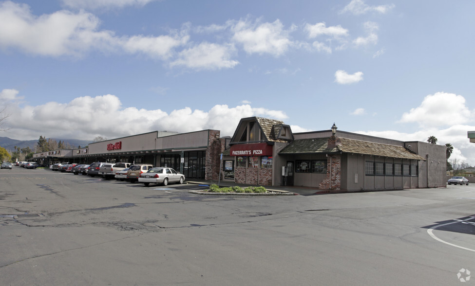1335-1643 W Imola Ave, Napa, CA à louer - Photo principale – Image 3 sur 7